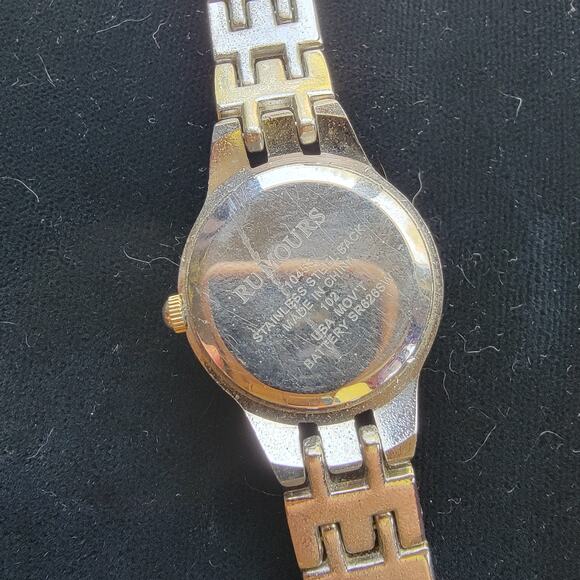 Vintage Rumours Watch Gold Face Retro Quartz Bracelet Dainty Small Gift Her - Picture 4 of 9